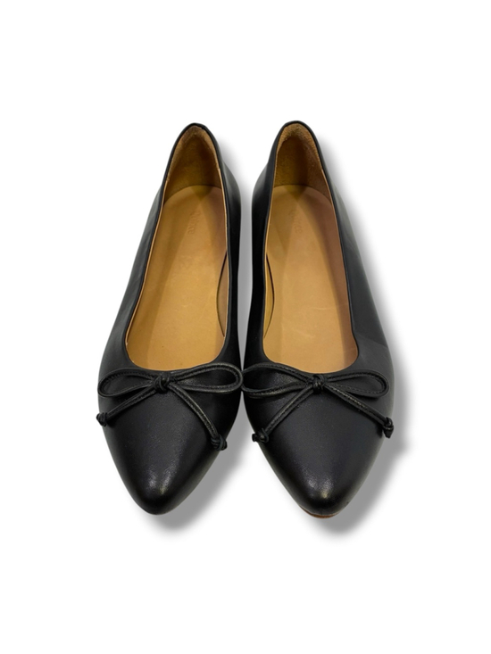 Quince Shoes - Quince Italian Leather Pointed Bow Flat in Black Size 9